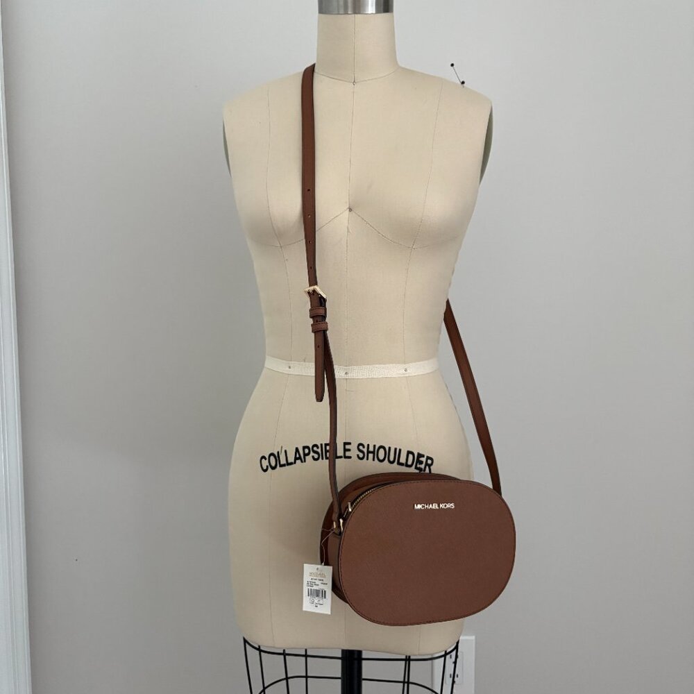 Michael Kors Jet Set Chic Travel Oval Brown Medium Saffiano Leather Crossbody